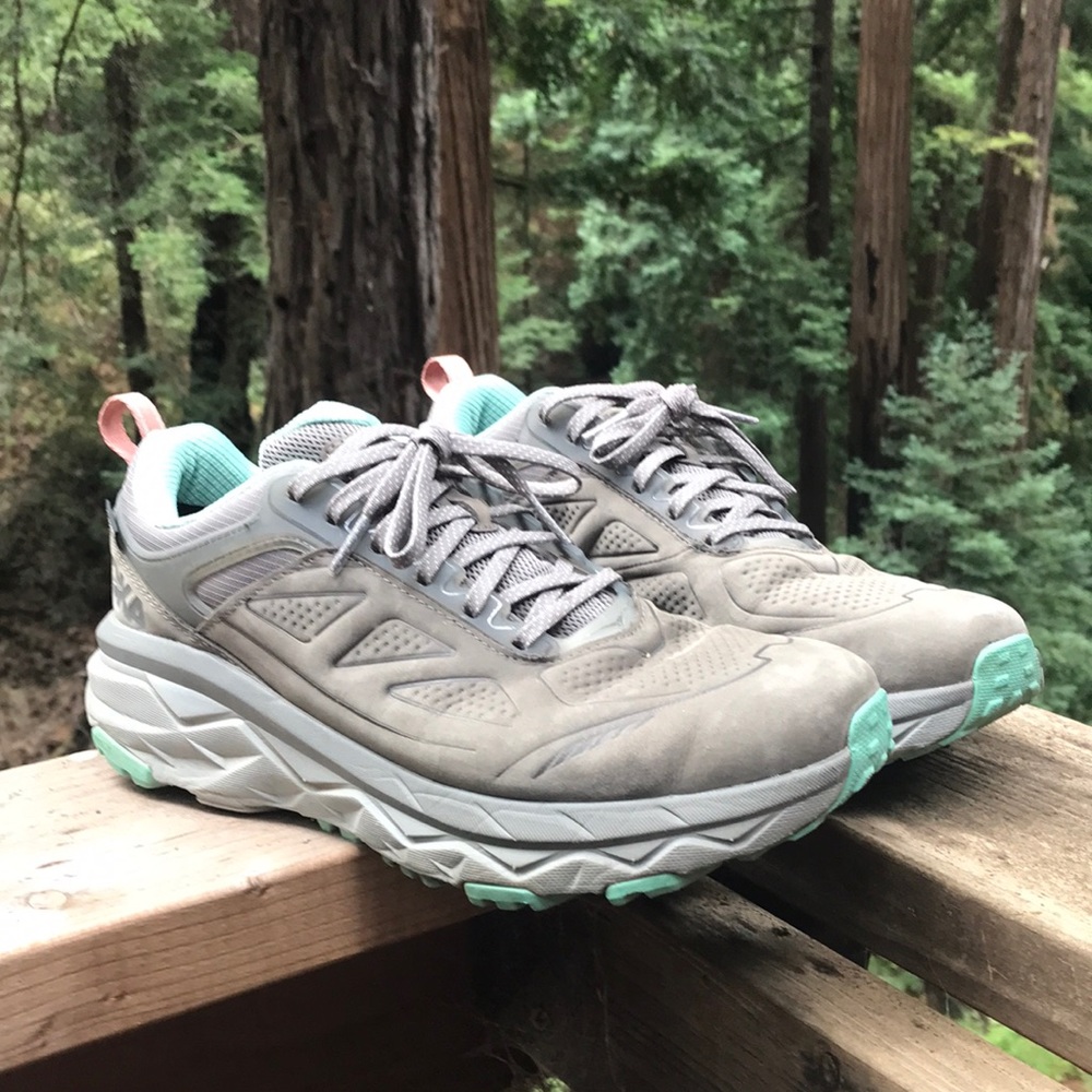 HOKA challenger low